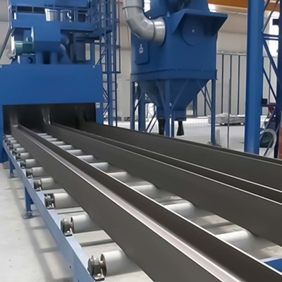 Q69シリーズローラーコンベヤー 造船所の作業部位表面の清掃のための熱吹き機